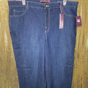 Gloria Vanderbilt Amanda Jeans